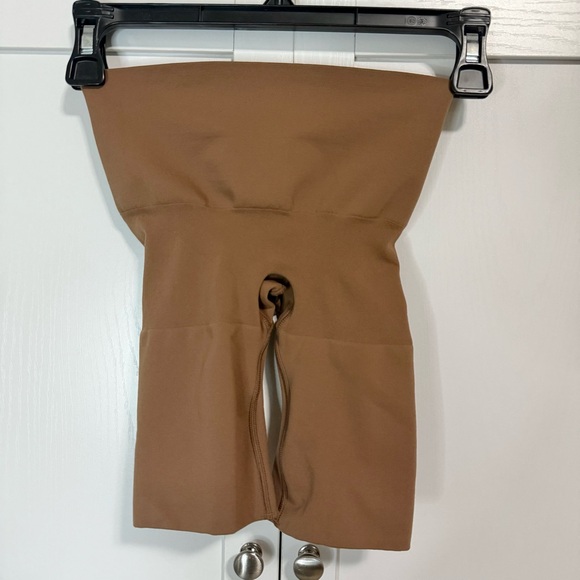 Skims Sculpting High Waist Mid Thigh Shorts XS Cocoa Brown Shapewear - Picture 1 of 3